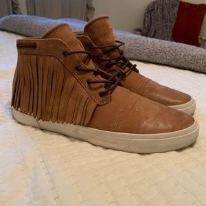 Women’s Durango Leather Fringe Sneakers 11